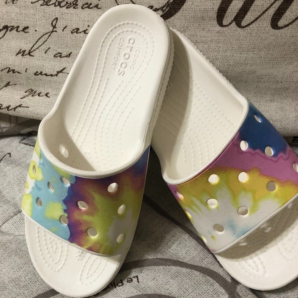 crocs slide